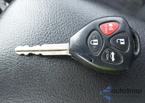 2013 Toyota Corolla S из США, поврежденный, VIN 5YFBU4EE2DP142595